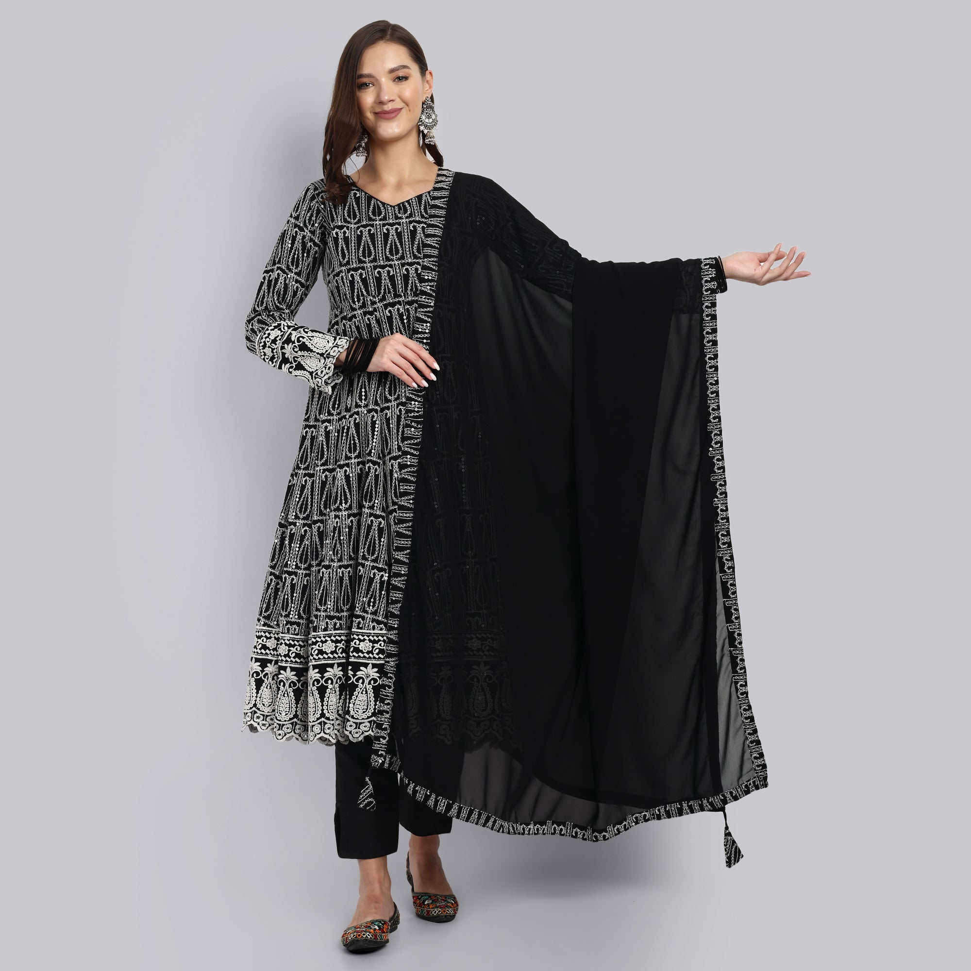 Ethnic Motifs Embroidered Regular Sequinned Kurta with Trousers & With Dupatta