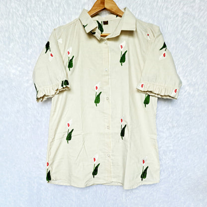 Off White Floral Embroidered Shirt & Green Chikan Bra Combo
